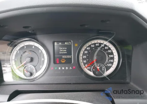 2016 Ram 1500 Slt из США, поврежденный, VIN 1C6RR7GG8GS342049